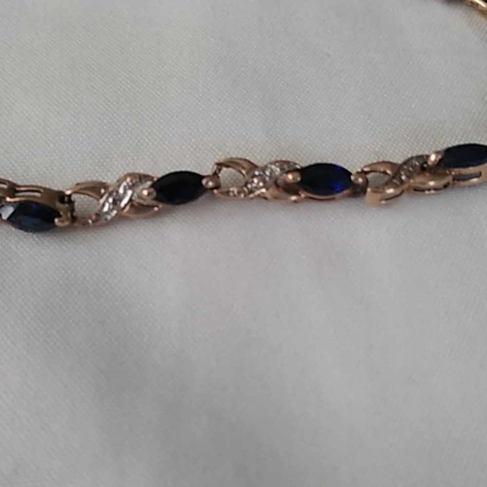 Bracelet